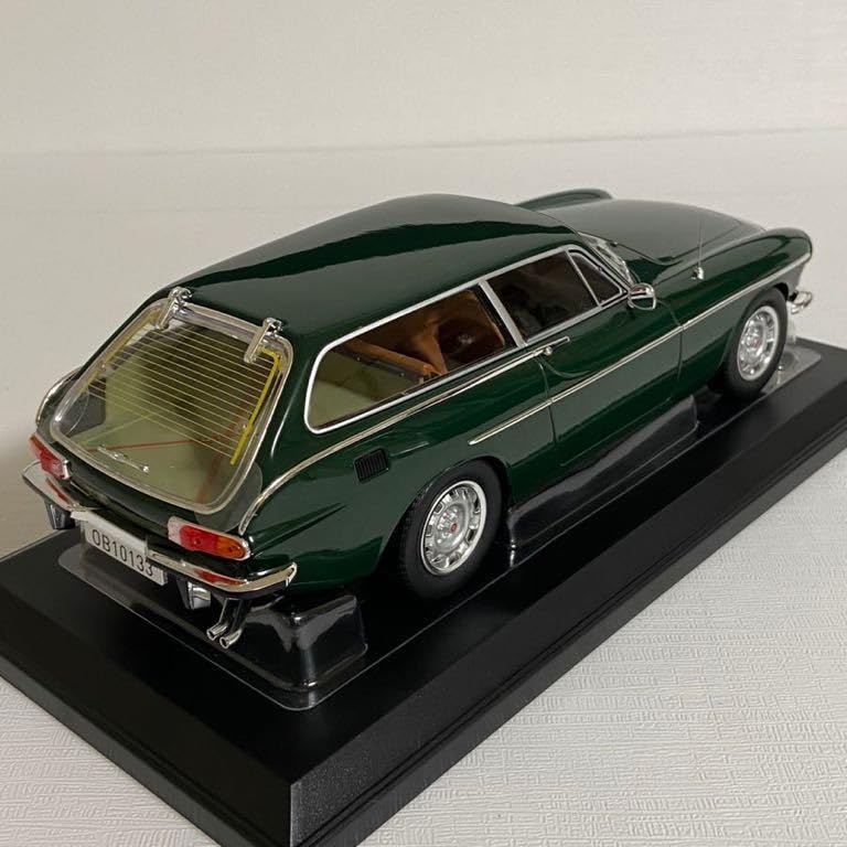 Amazon | ノレブ／NOREV：1/18 ボルボ 1800 ES／VOLVO 1800 ES 1973